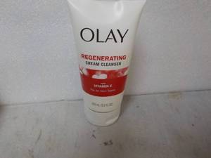 Olay Regenerating Cream Cleanser...