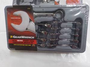 Gear Wrench 10 pc Metric Stubby Fix...