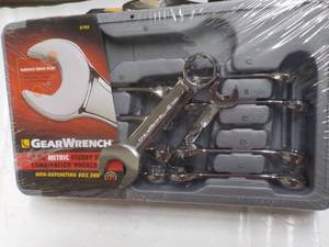 Gear Wrench 10 pc Metric Stubby Fix...