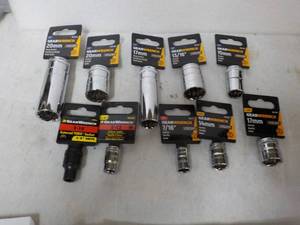 10 Gear Wrench Variety of Deep, Tor...