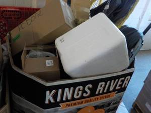 Pallet of New Overstock from Major ...