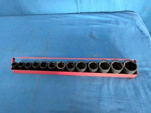 Ingersoll Rand SAE (IR) branded 12 drive impact socket set