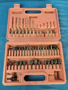 Mac Tools 52-piece 14 Hex Quick-Disconnect Drill Bit and Driver Set