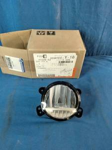 Mopar OEM LED Fog Light, part number 68307273AE, designed to fit 2018-2021 Jeep Wrangler JL and Gladiator JT models.