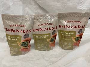 K - Quebracho Ricotta Cheese & Spinach Empanadas (Lot of 3)