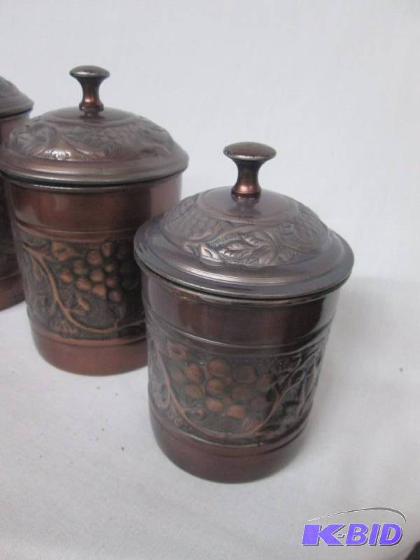 lot 38 image: Antique Heritage 4-pc. Canister Set