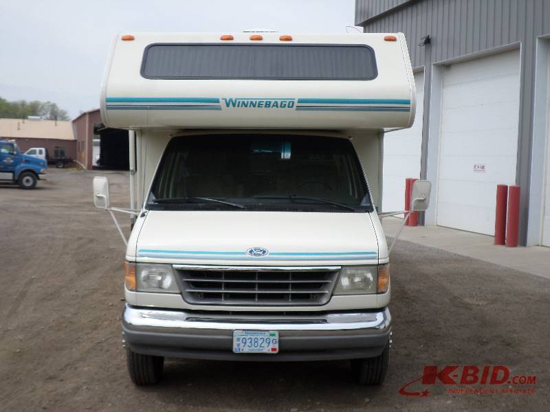 lot 1 image: 1994 Ford E.350 Winnebago Minnie Wi...