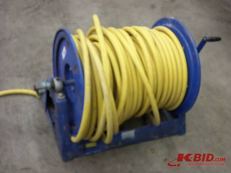 lot 94 image: Steel Hose Ree With Approx 400ft Of...