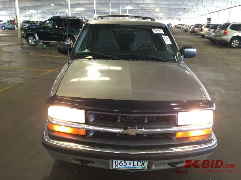 2001 Chevrolet Blazer LS