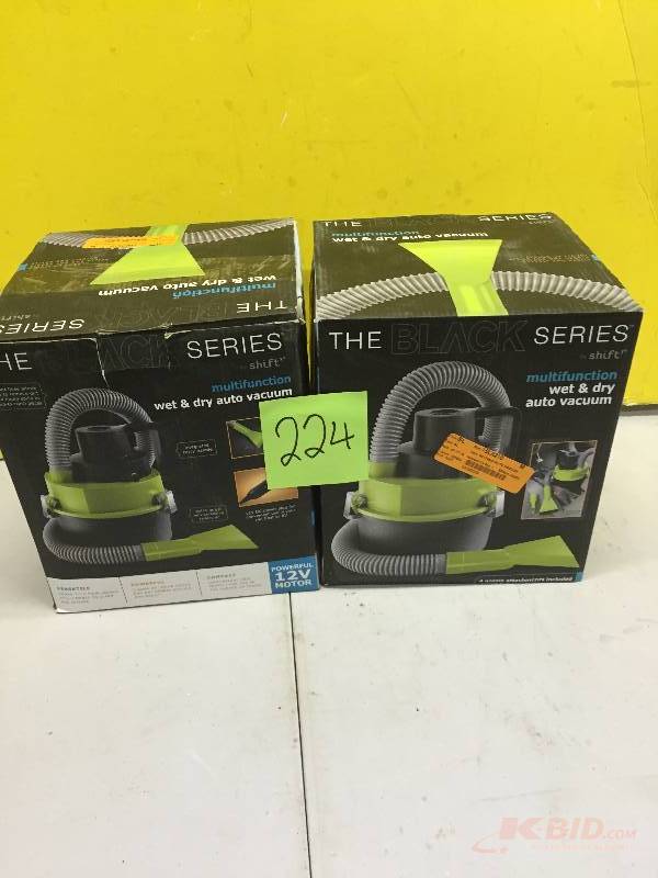 lot 224 image: Lot of 2 Car Vacuums