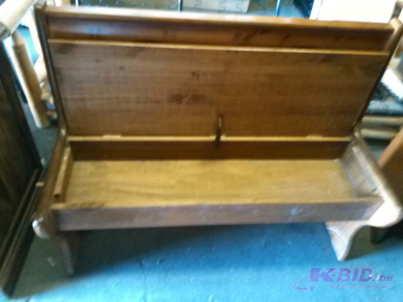 VERY NICE ANTIQUE SMALL CHURCH PEW WITH STORAGE-HALLWAY BENCH 44    LONG