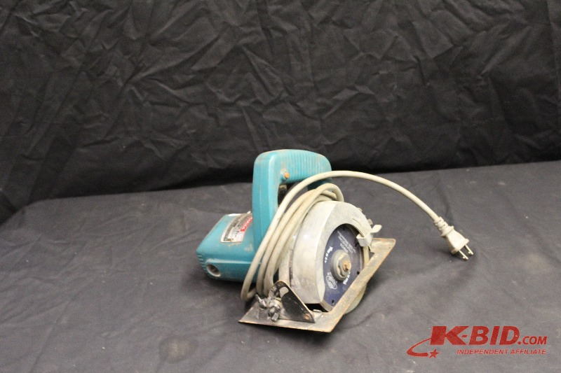 Makita 110cm Circular Saw