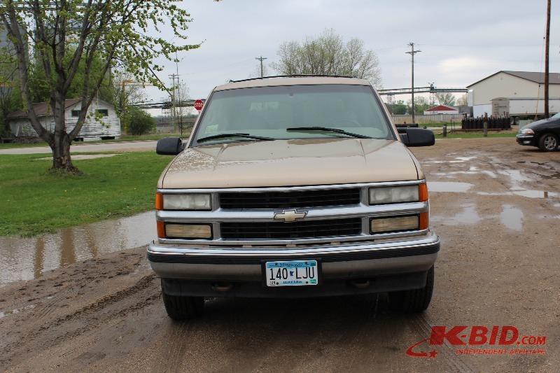 1999 Chevrolet Tahoe LT 4x4 Loaded Luxury SUV