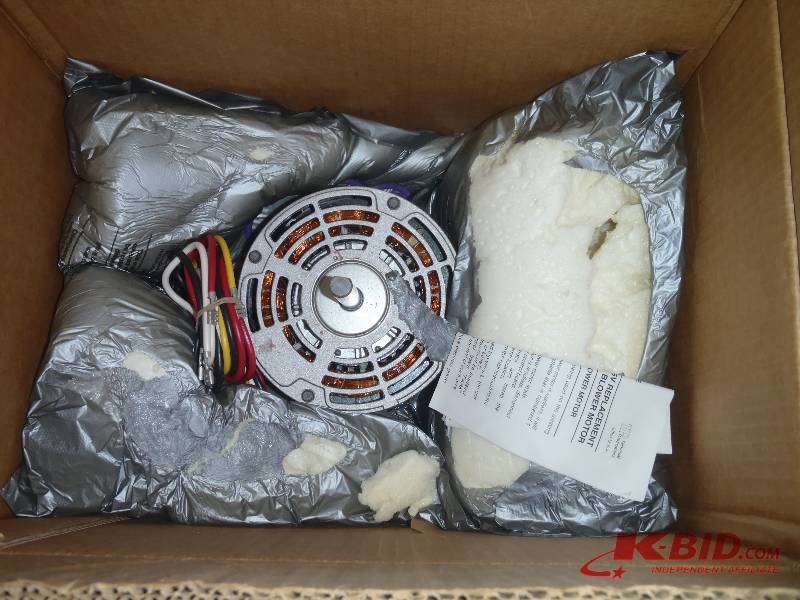 lot 24 image: Lennox 21L90 Motor