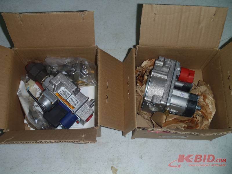 lot 28 image: Lennox 45L91 Gas Valve and Lennox 38L00 Gas Valve