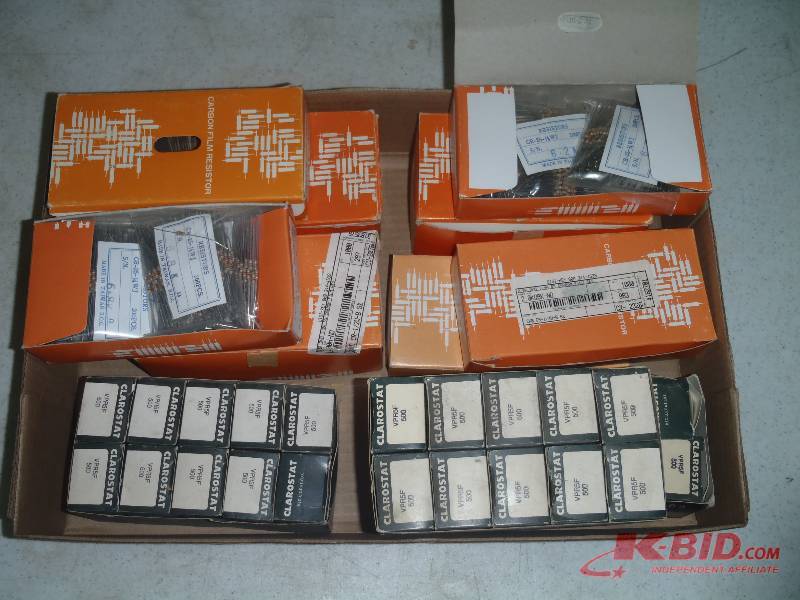 lot 76 image: Assorted Carbon Film Resistors and Clarostat VPR5F 500