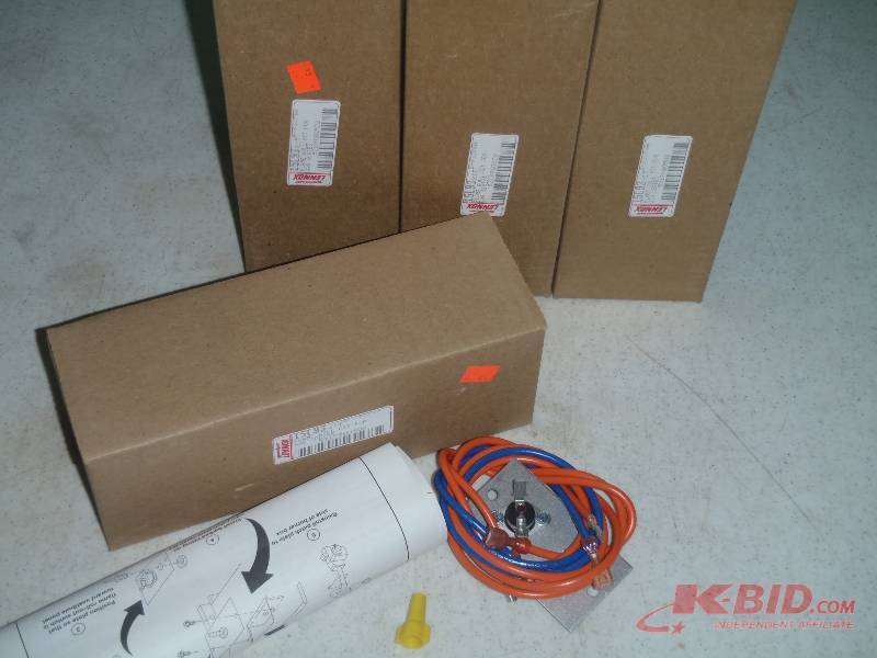 lot 92 image: Four (4) Lennox 15L93 Flame Roll Kits