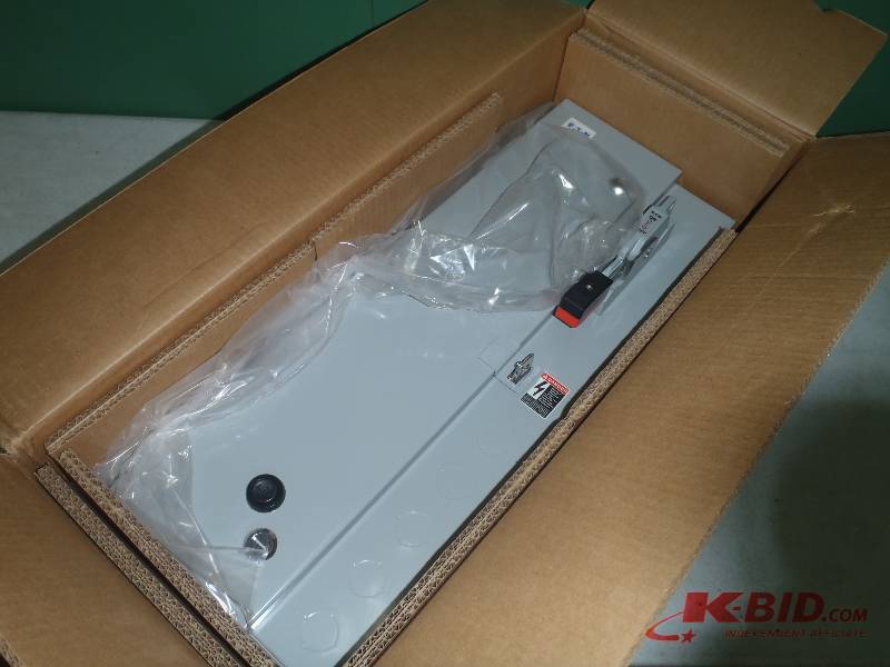 lot 99 image: Eaton ECN1801EAA Combination FVNR Starter wDisconnect 8 CPT