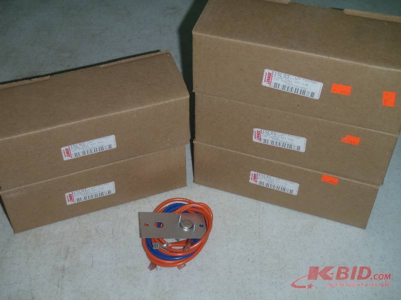 lot 192 image: Five (5) Lennox 15L93 Flame Roll Kits