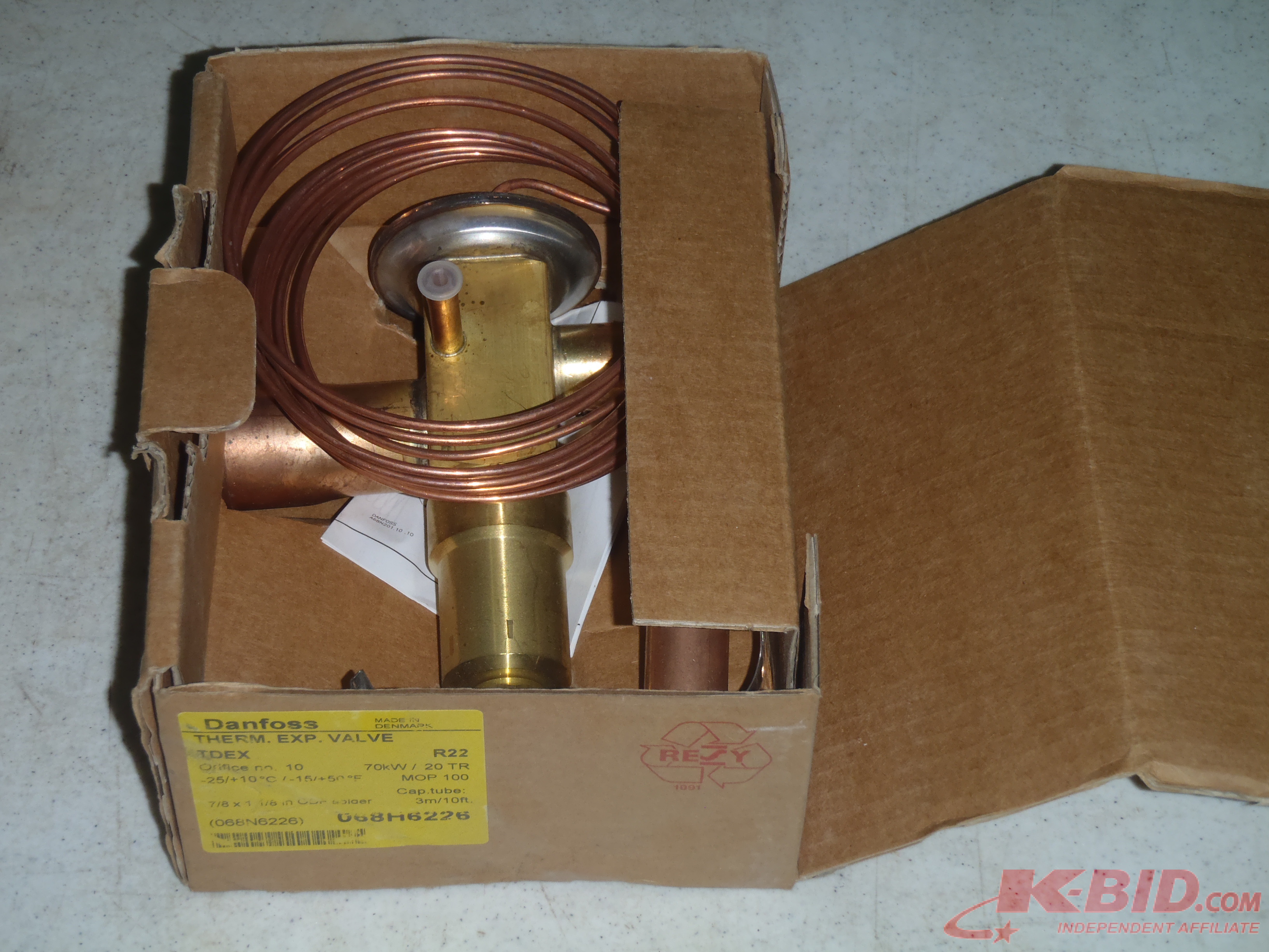 lot 213 image: Danfoss 068H6226 Thermostatic Expansion Valve