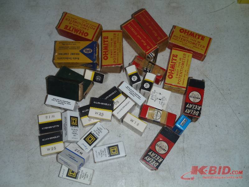 lot 228 image: Potentiometers, Overload Relay Thermal Units, Etc.
