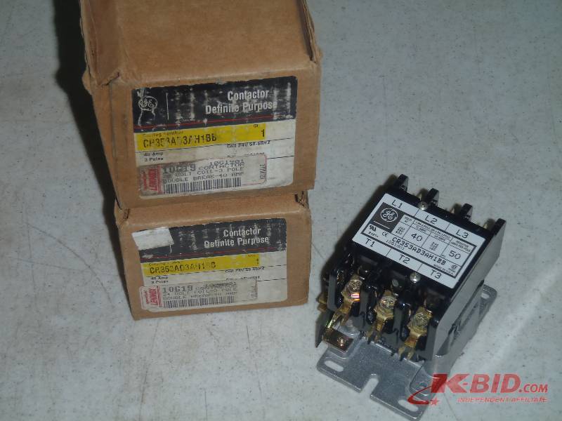 lot 274 image: Two (2) Lennox 10G19 Contactors (GE CR353AD3AH1BB)