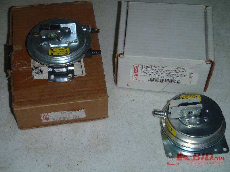 lot 281 image: Lennox 92L20 and 58H31 Pressure Switches