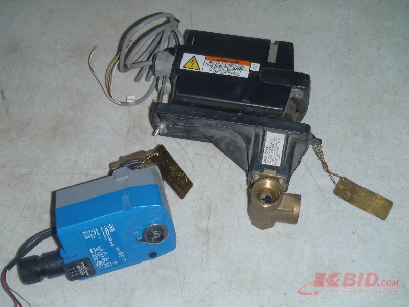 lot 290 image: Johnson Control Valves
