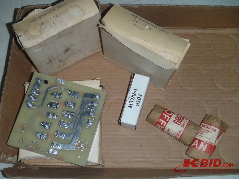 lot 377 image: Lot of Fireye and Hoffman Parts
