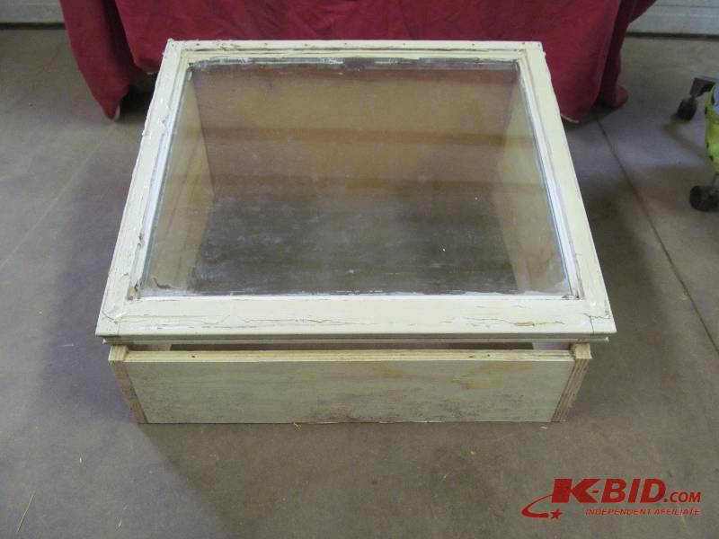 Window well cover