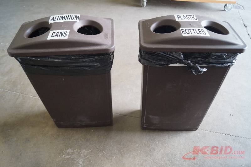 lot 6 image: Recycling Bins