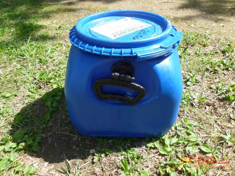 Container