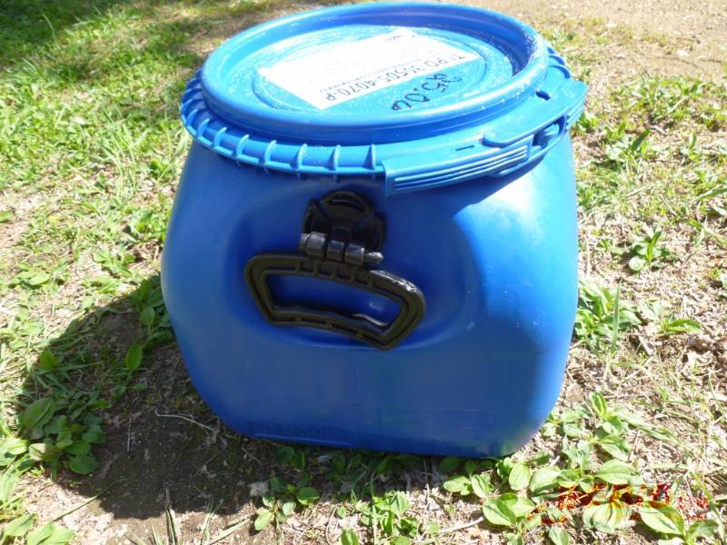 Container