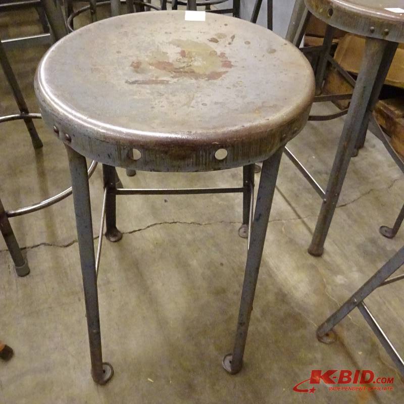 lot 45 image: Metal Shop Stool