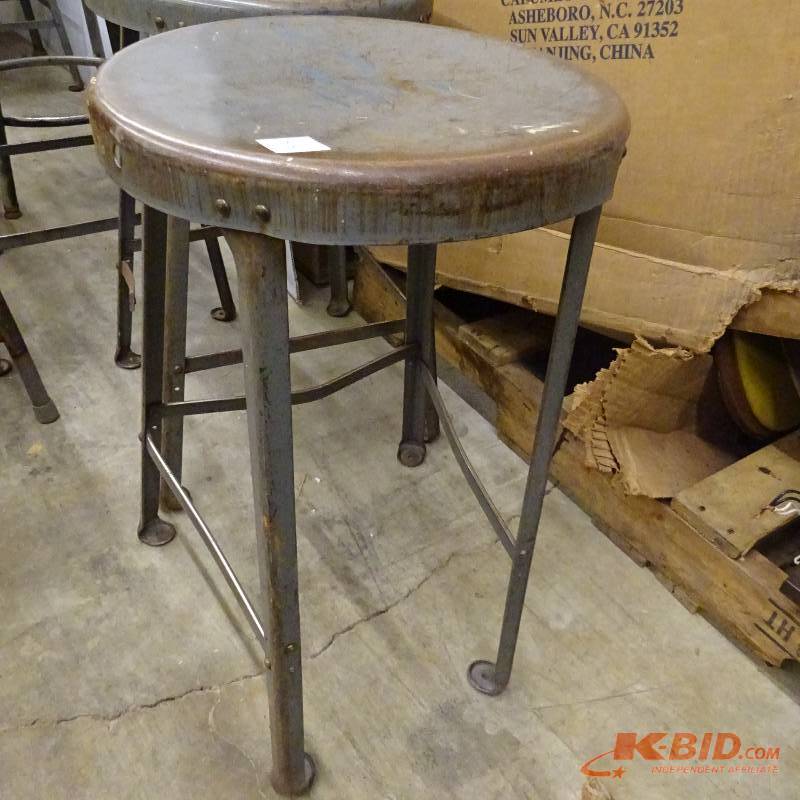 lot 46 image: Metal Shop Stool