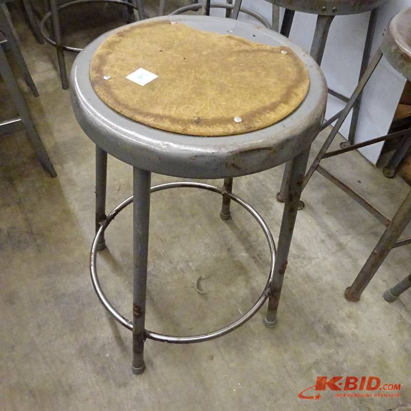 lot 50 image: Metal Shop Stool