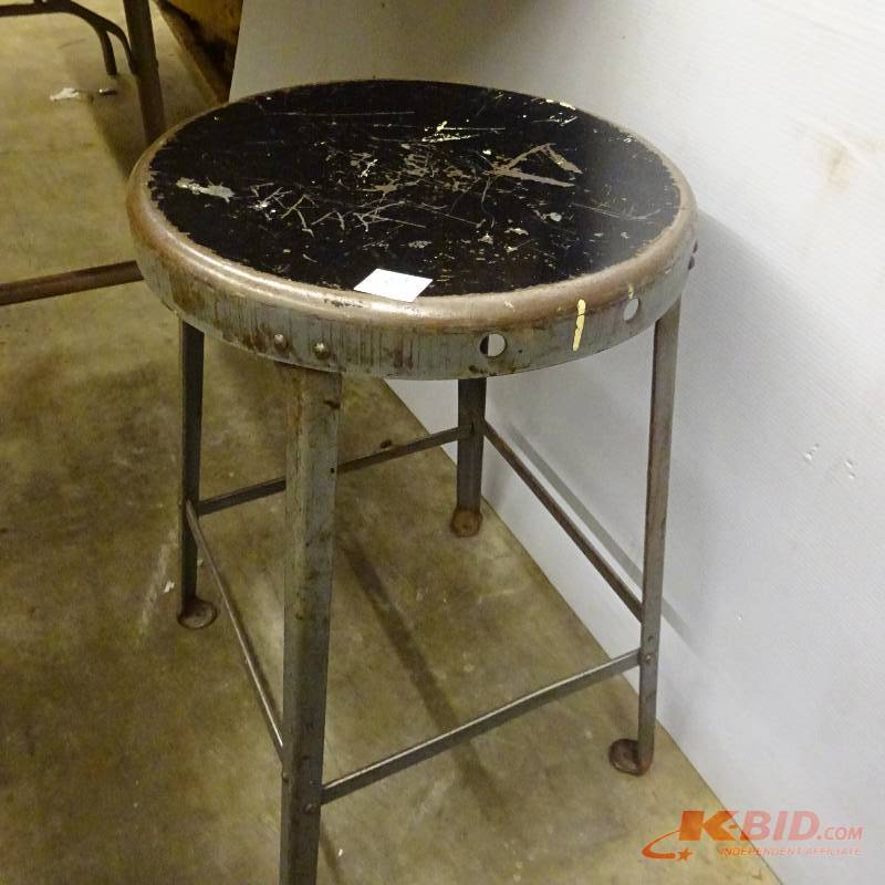 lot 53 image: Metal Shop Stool