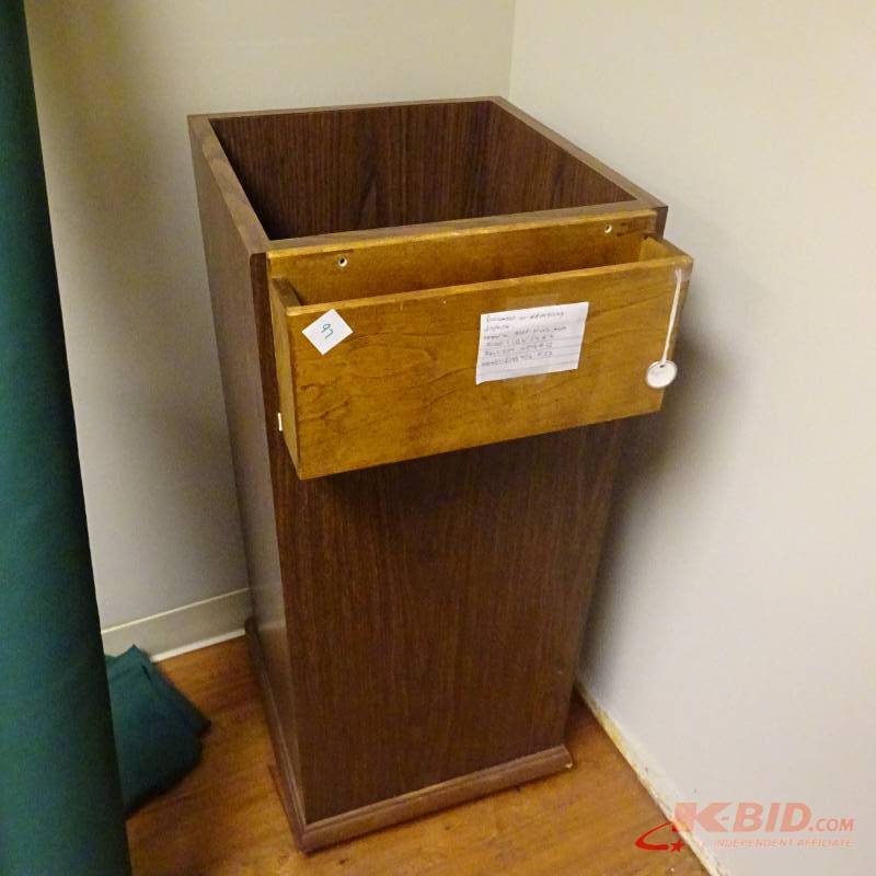 lot 97 image: Dump Bin