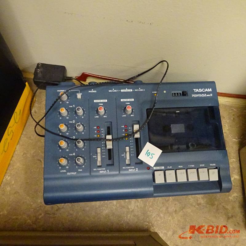 lot 105 image: Tascam