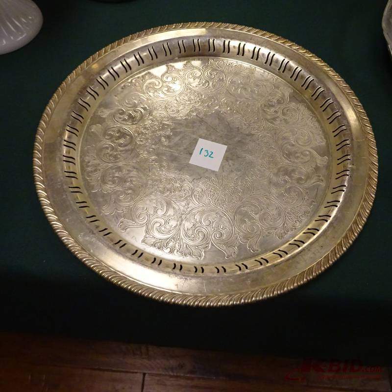 lot 132 image: SIlver Tray