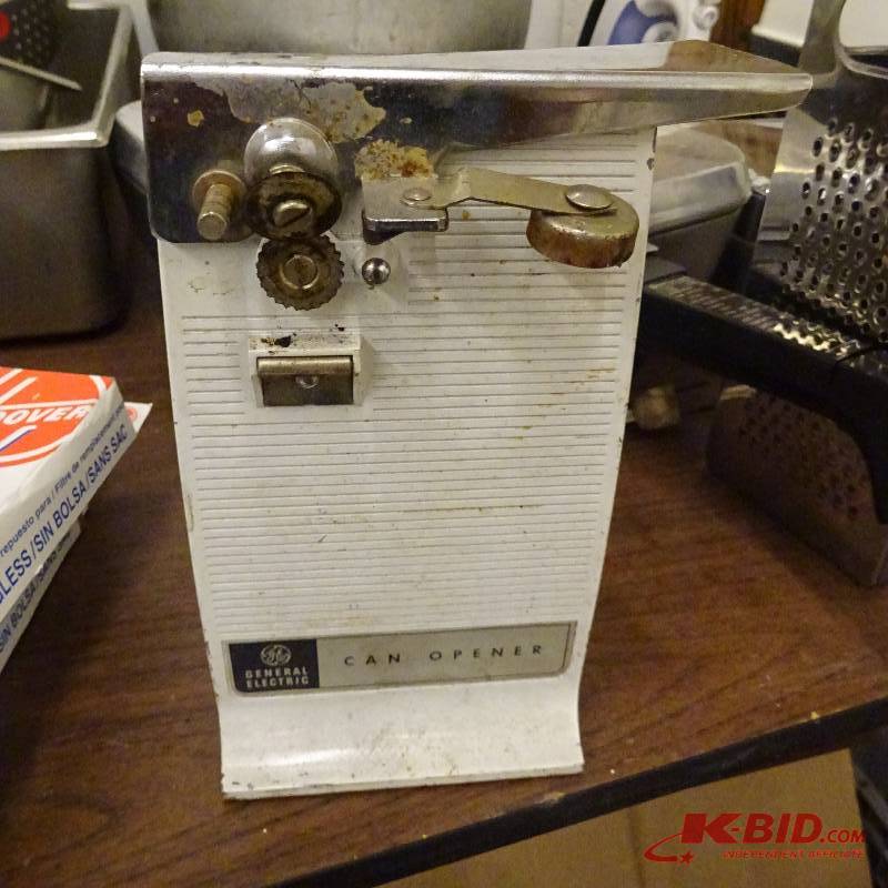 lot 187 image: Can Opener