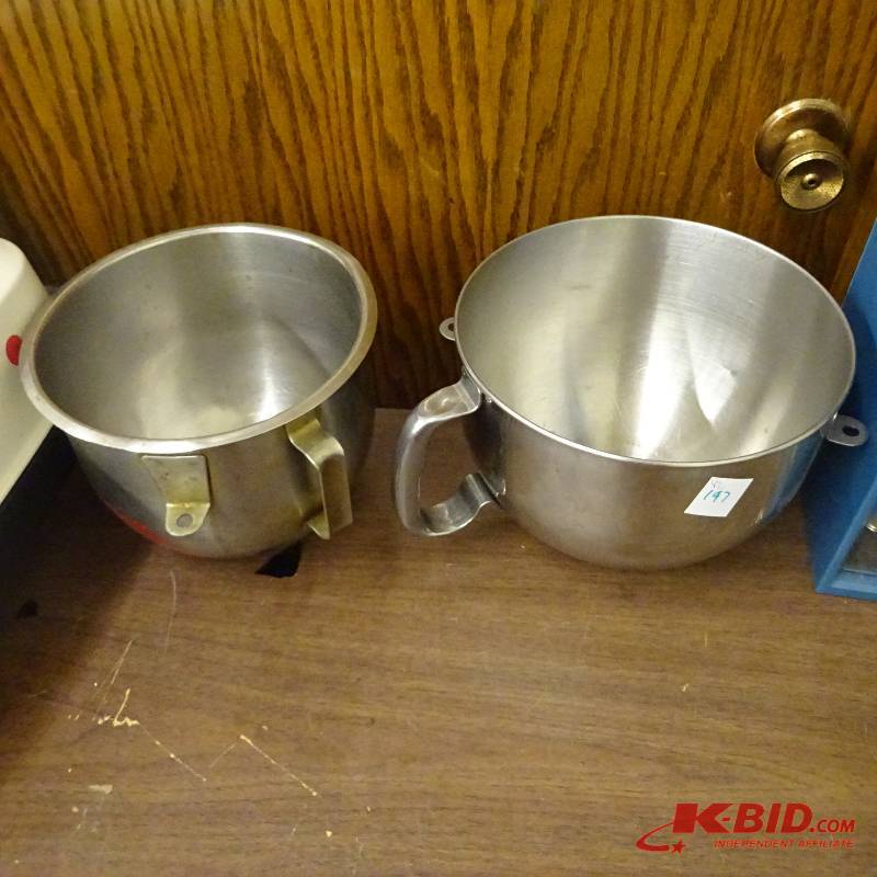 lot 197 image: Mixer Bowls
