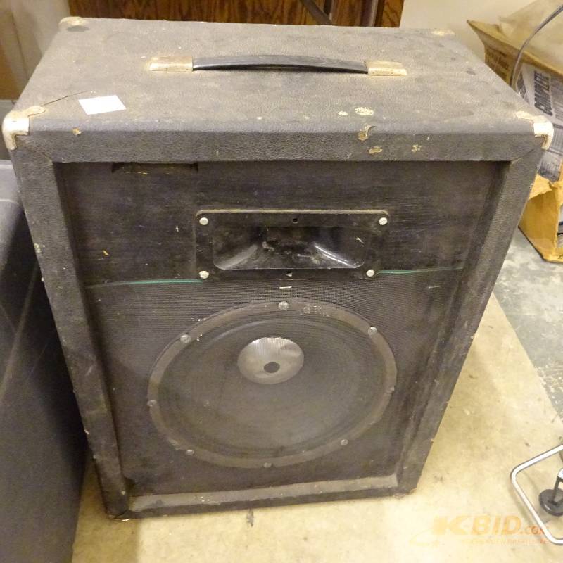 lot 203 image: Speaker