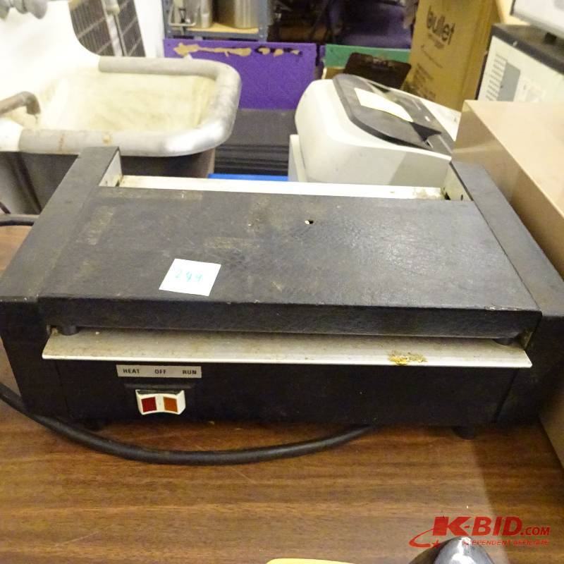 lot 249 image: Laminator