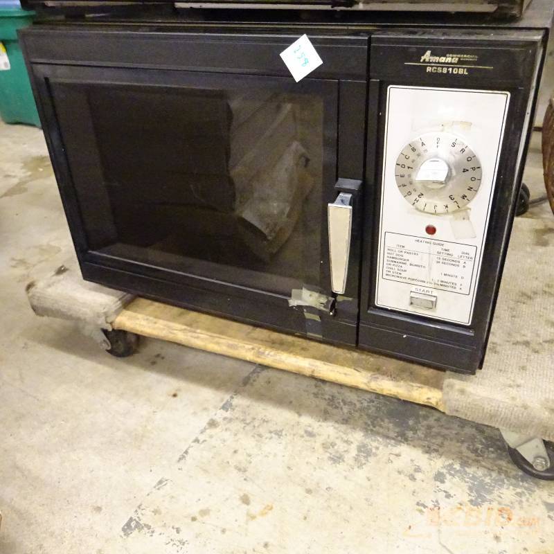 lot 258 image: Commercial Range
