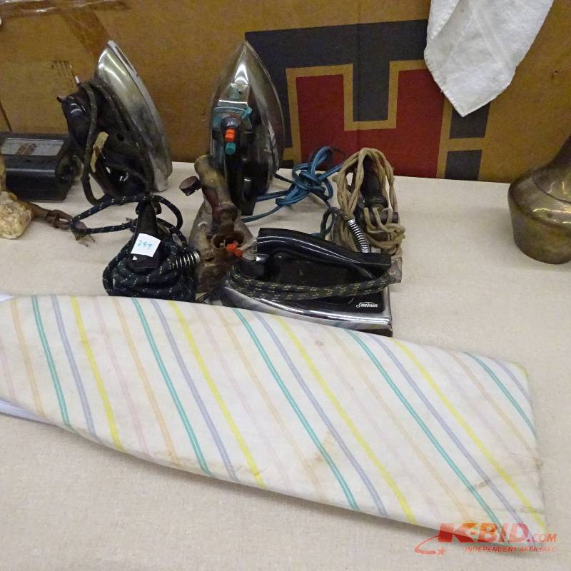 lot 289 image: Irons
