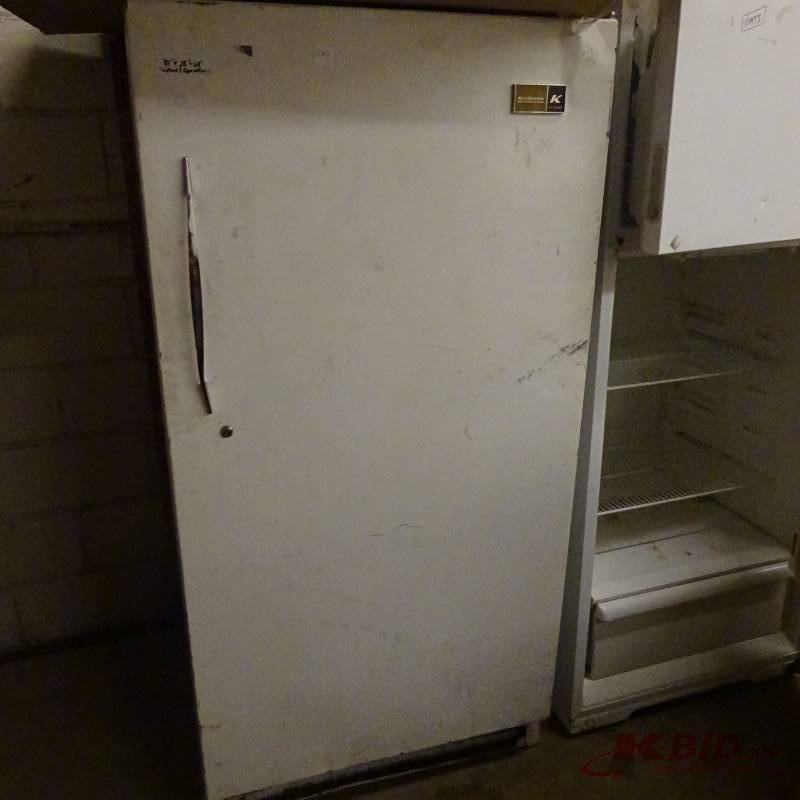 lot 297 image: Freezer