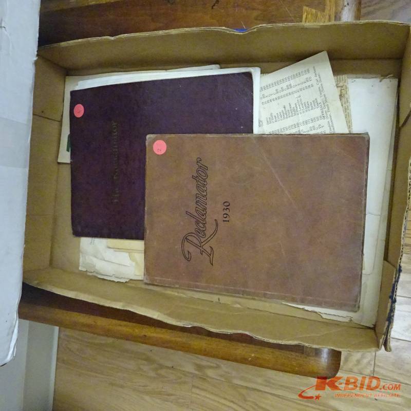 lot 317 image: Note Pads