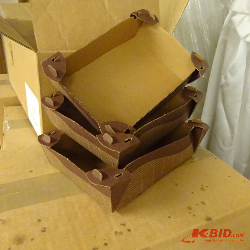 lot 349 image: E-go-tray