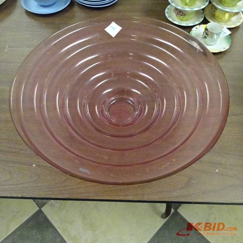 lot 391 image: Glass Bowl